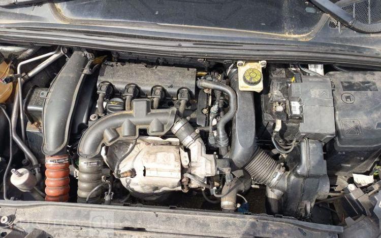 PEUGEOT 308  FN-627-HK