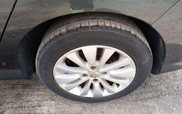 PEUGEOT 308  FN-627-HK