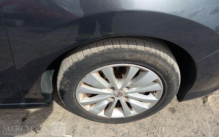 PEUGEOT 308  FN-627-HK