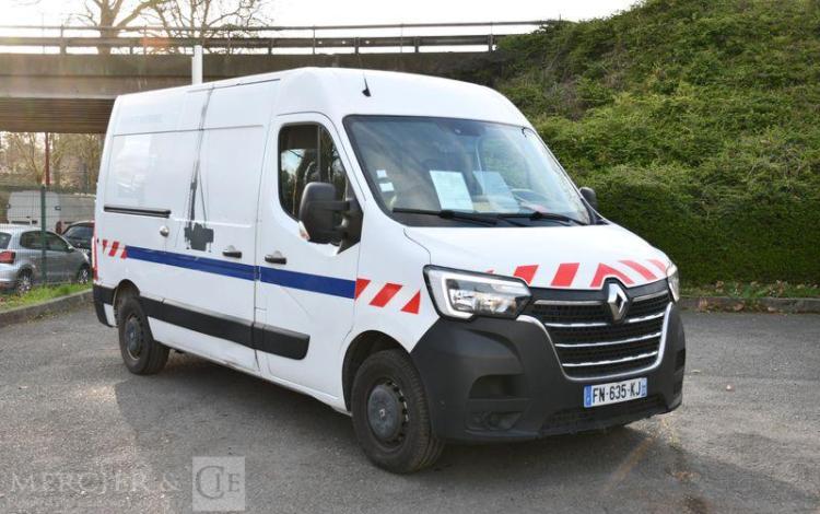 RENAULT MASTER 2.3 DCI 135ch 3T5 L2H2 GRAND-CONFORT BLANC FN-635-KJ