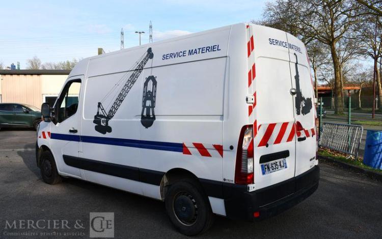 RENAULT MASTER 2.3 DCI 135ch 3T5 L2H2 GRAND-CONFORT BLANC FN-635-KJ