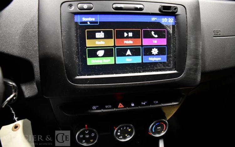 DACIA DUSTER 1.5 BLUEDCI 115CH CONFORT 4X2 GRIS FP-116-XD