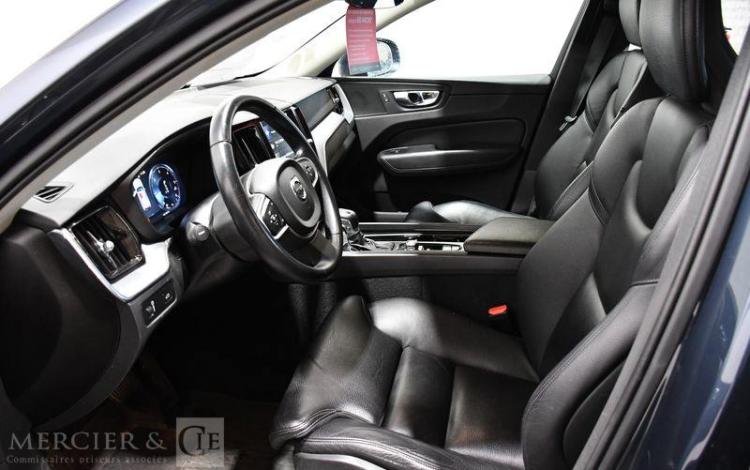 VOLVO XC60 2.0 D4 165CV BUSINESS EXECUTIVE GEARTRONIC BLEU FQ-346-ET