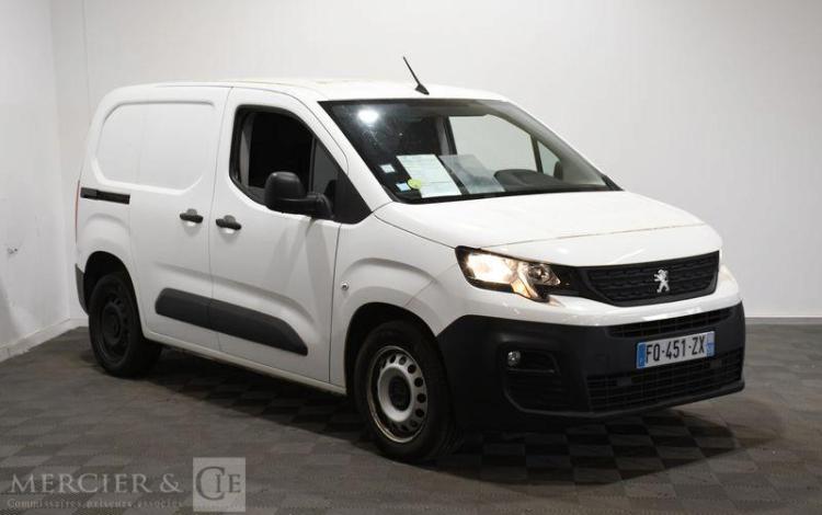 PEUGEOT PARTNER 1.5 BLUEHDI 100ch 1T0 PREMIUM BLANC FQ-451-ZX