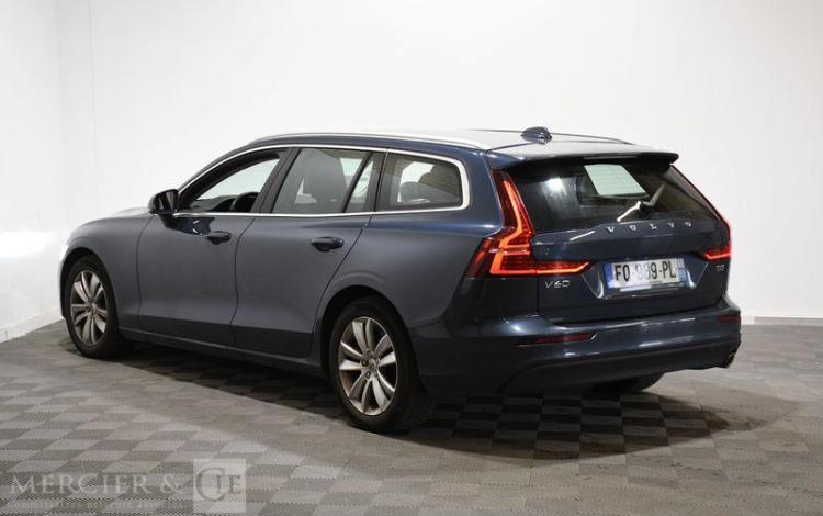 VOLVO V60 2,0 D3 150 BUSINESS EXECUTIVE GEARTRONIC BAV GRIS FQ-989-PL