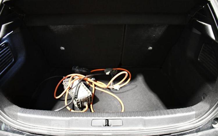 DS DS3 CROSSBACK E-TENSE 135 77PPM 50kwh PERFORMANCE LINE BVA NOIR FR-233-EM