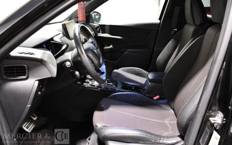 DS DS3 CROSSBACK E-TENSE 135 77PPM 50kwh PERFORMANCE LINE BVA NOIR FR-233-EM