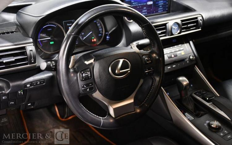 LEXUS IS 300 H SPORT HYBRIDE NON RECHARGEABLE GRIS FR-265-GC