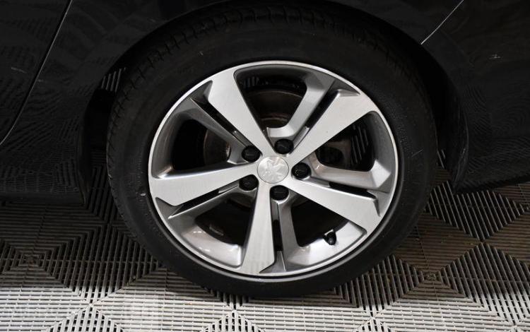 PEUGEOT 308 SW 1.5 BLUEHDI 130ch STYLE EAT NOIR FR-293-MT