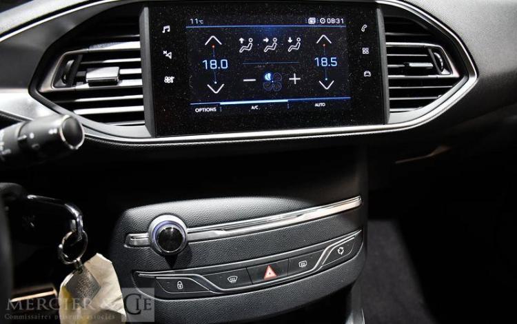 PEUGEOT 308 SW 1.5 BLUEHDI 130ch STYLE EAT NOIR FR-293-MT