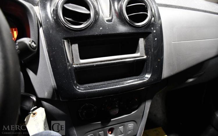 DACIA SANDERO ACCESS SCE 75 BLEU FR-524-MX