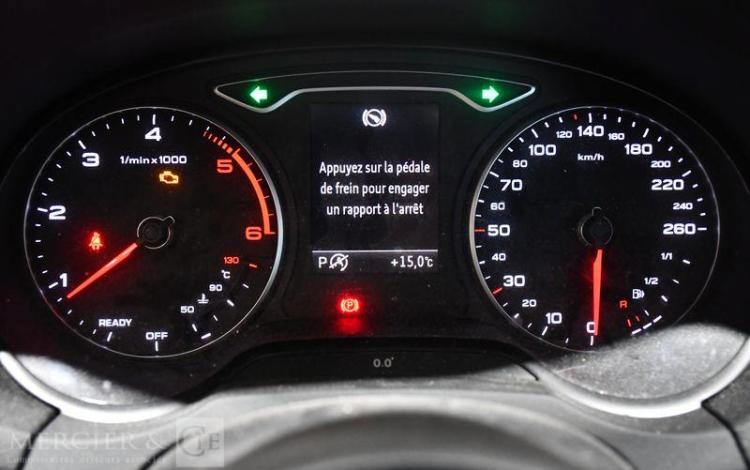 AUDI A3 SB 35 TDI 150CH S-TRONIC 7 NOIR FR-700-EM