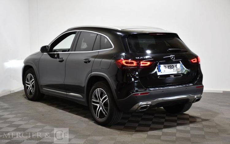 MERCEDES GLA 250E BUSINESS NOIR FS-132-WF