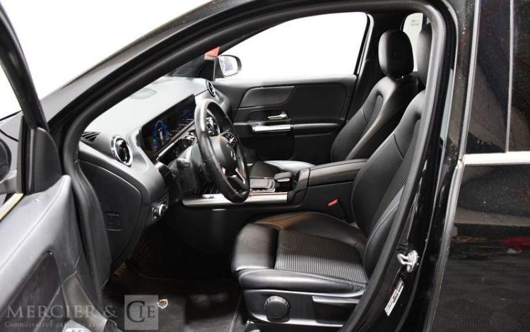 MERCEDES GLA 250E BUSINESS NOIR FS-132-WF