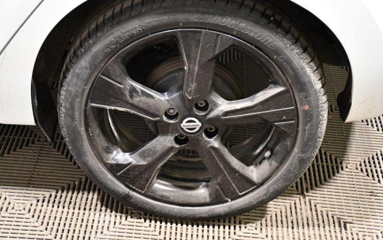 NISSAN MICRA BLANC FS-500-QB