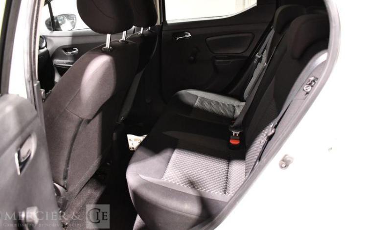 NISSAN MICRA BLANC FS-500-QB