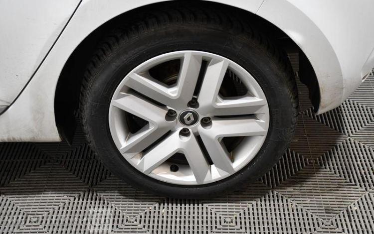 RENAULT CLIO BUSINESS BLUE DCI 85 BLANC FT-268-PW