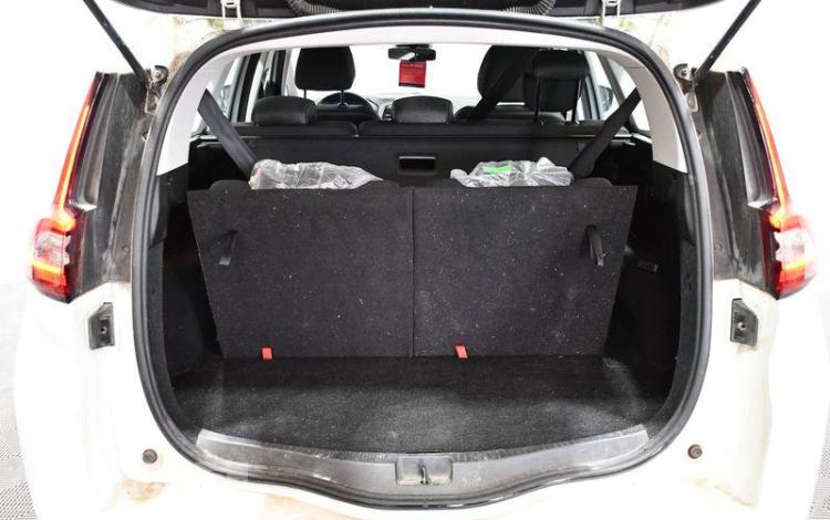 RENAULT GRAND SCENIC 1.7 BLUEDCI 120ch EDC 7 PLACES BLANC FT-881-JW