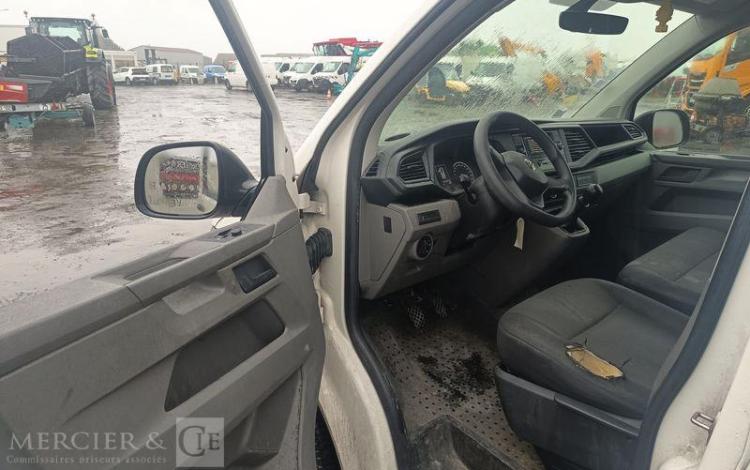 VOLKSWAGEN TRANSPORTER T6 2.0 TDI 110ch 2T8 L1H1 BLANC FV-760-FF