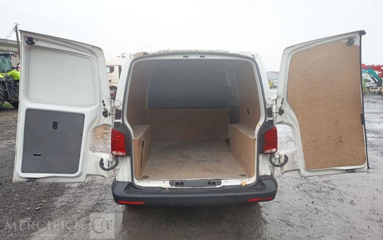 VOLKSWAGEN TRANSPORTER T6 2.0 TDI 110ch 2T8 L1H1 BLANC FV-760-FF