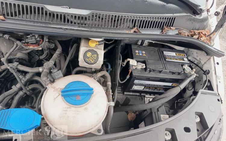 VOLKSWAGEN TRANSPORTER T6 2.0 TDI 110ch 2T8 L1H1 BLANC FV-760-FF