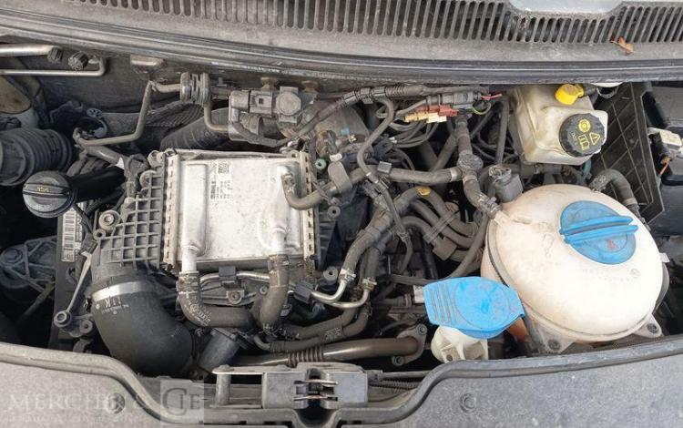 VOLKSWAGEN TRANSPORTER T6 2.0 TDI 110ch 2T8 L1H1 BLANC FV-858-BW