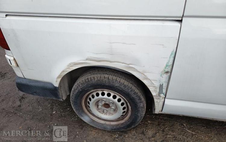 VOLKSWAGEN TRANSPORTER T6 2.0 TDI 110ch 2T8 L1H1 BLANC FV-858-BW