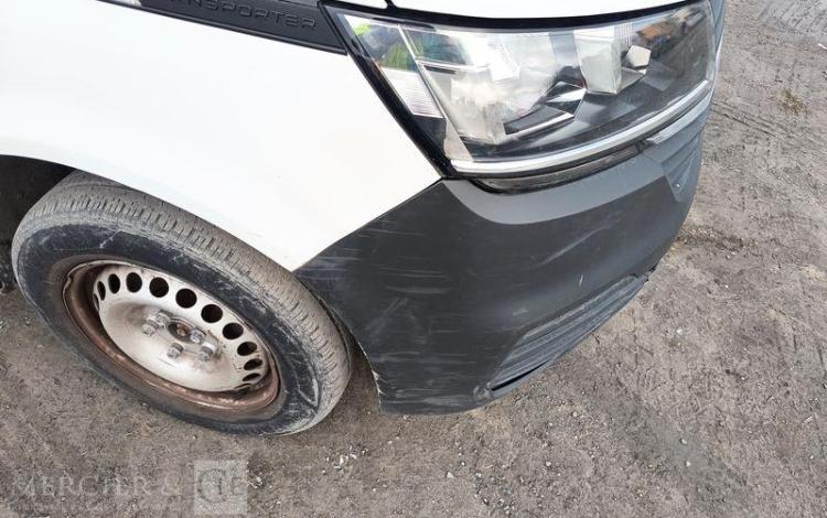 VOLKSWAGEN TRANSPORTER T6 2.0 TDI 110ch 2T8 L1H1 BLANC FV-858-BW