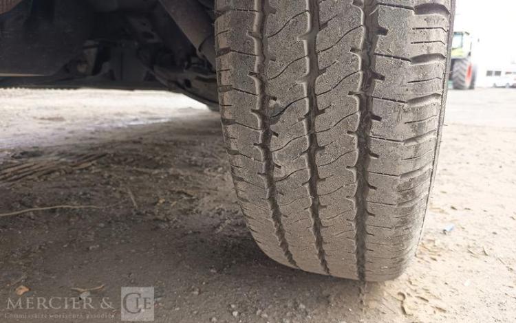 VOLKSWAGEN TRANSPORTER T6 2.0 TDI 110ch 2T8 L1H1 BLANC FV-858-BW