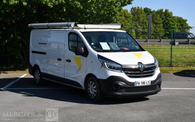 RENAULT TRAFIC GCF L2H1 1300 DCI 120 BLANC FW-186-LY
