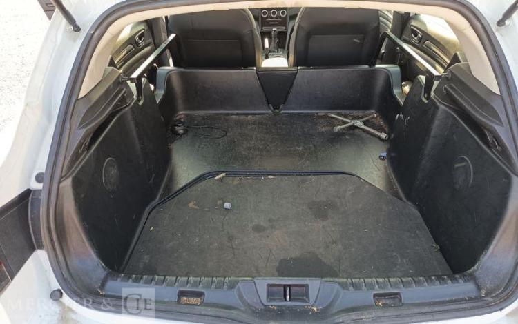 RENAULT MEGANE STE AIR NAV BLUE DCI 115 BLANC FW-436-ZB