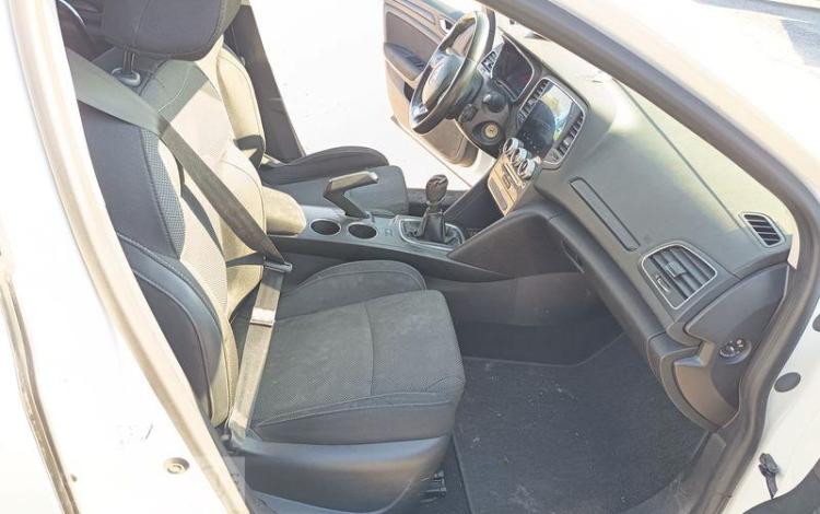 RENAULT MEGANE STE AIR NAV BLUE DCI 115 BLANC FW-436-ZB