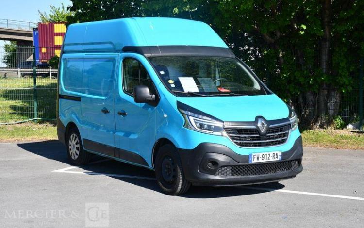 RENAULT TRAFIC GCF L1H2 1200 ENERGY DCI 145 BLEU FW-912-RA