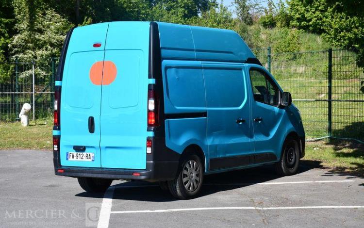 RENAULT TRAFIC GCF L1H2 1200 ENERGY DCI 145 BLEU FW-912-RA