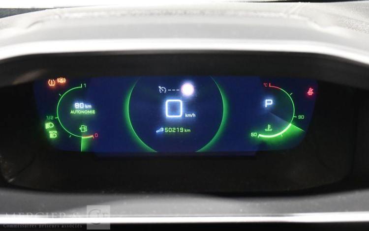 PEUGEOT 2008 PURE TECH EAT8 S&S GT  FW-953-EB