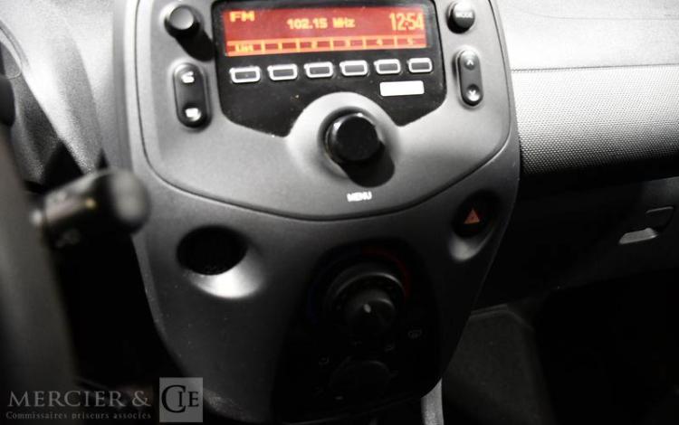 PEUGEOT 108 VTI 72CH S&S BVM5 LIKE 5P BLEU FX-199-HS