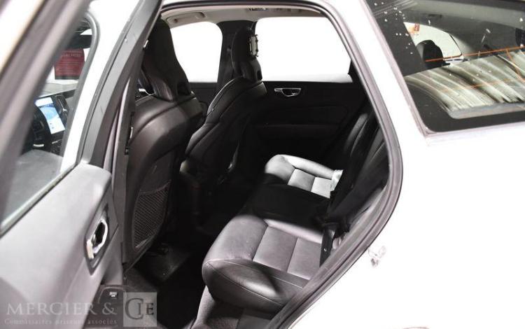 VOLVO XC60 T8 RECHARGE AWD 303CH+87CH GEARTRONIC 8 INSCRIPTION LUXE BLANC FX-232-GV