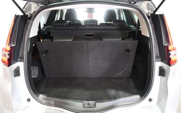 RENAULT GD SCENIC INTENS BLUE DCI 120 EDC GRIS FX-511-ZB