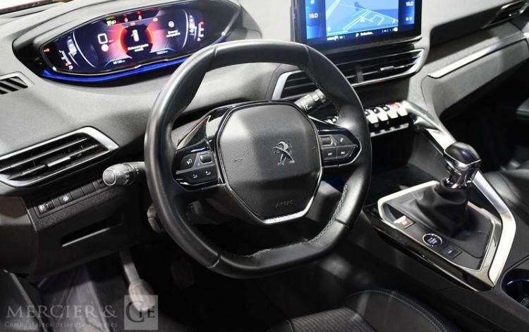 PEUGEOT 3008 1,5 BLUE HDI 130CH S&S BVM6 ROUGE FX-559-BB