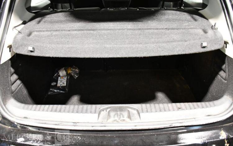 RENAULT CLIO V 1.6 E-TECH 140ch MHEV BUSINESS BVA NOIR FX-729-NB