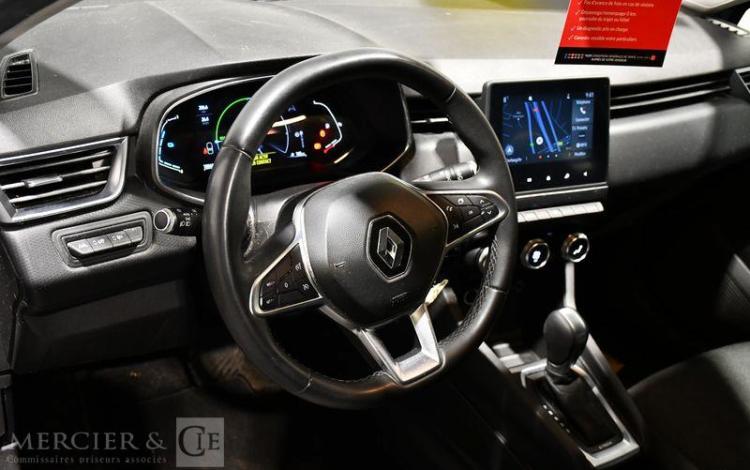 RENAULT CLIO V 1.6 E-TECH 140ch MHEV BUSINESS BVA NOIR FX-729-NB