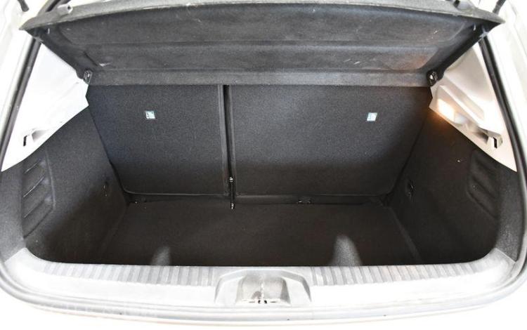 RENAULT CLIO BUSINESS TCE 90 GRIS FY-029-FK