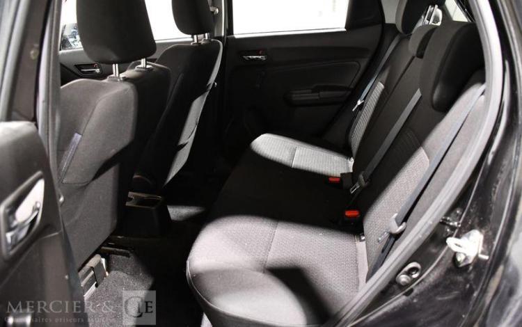 SUZUKI SWIFT 1,2 DUALJET SHVS 85 PRIVILEGE NOIR FY-438-HD
