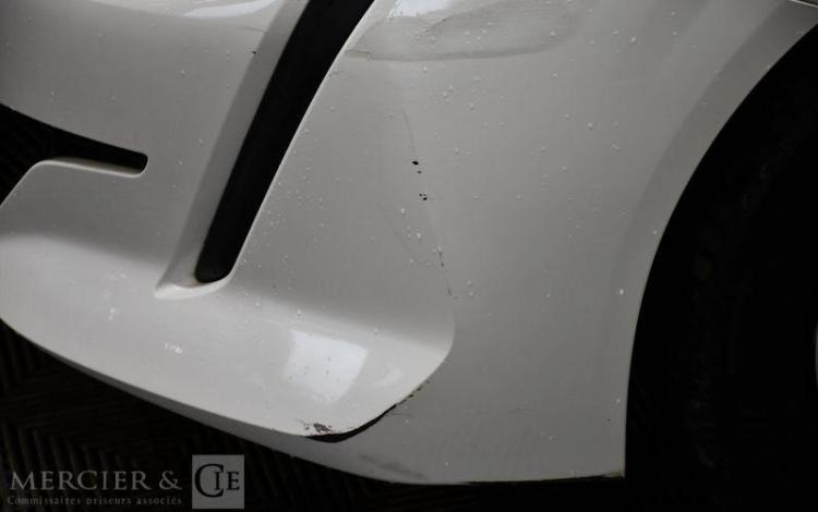 PEUGEOT 208 SOCIETE 1.5 BLUEHDI 100ch PREMIUM BLANC FY-448-AE