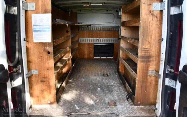 RENAULT TRAFIC GCF L2H1 1300 DCI 120 BLANC FY-660-CH