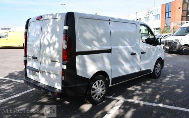 RENAULT TRAFIC GCF L1H1 1000 DCI 120 BLANC FY-686-QE
