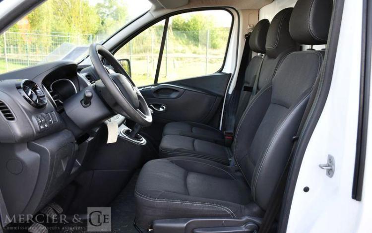 RENAULT TRAFIC GCF L1H1 1000 DCI 120 BLANC FY-686-QE
