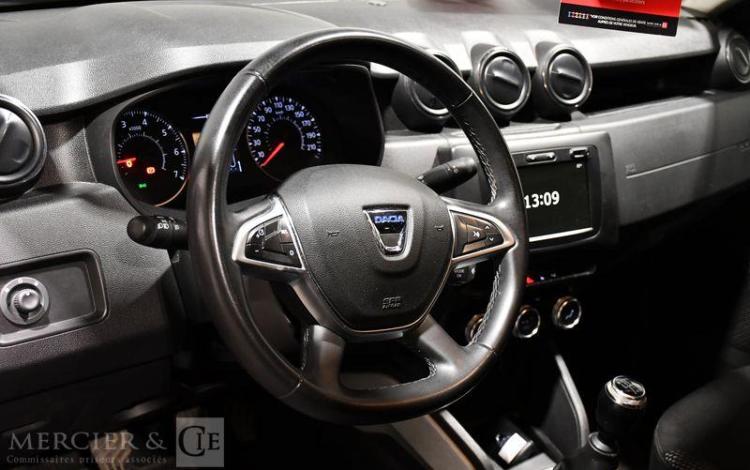 DACIA DUSTER 1,5 BLUE DCI 115 PRESTIGE GRIS FY-881-MQ