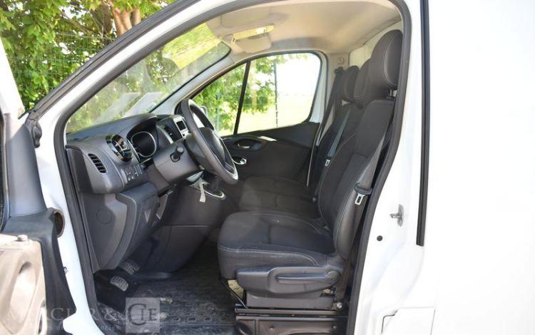 RENAULT TRAFIC GCF L1H1 1000 DCI 120 BLANC FZ-245-GD