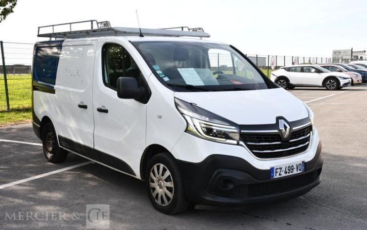 RENAULT TRAFIC 2,0 DCI 120 GD CFT BLANC FZ-499-VQ